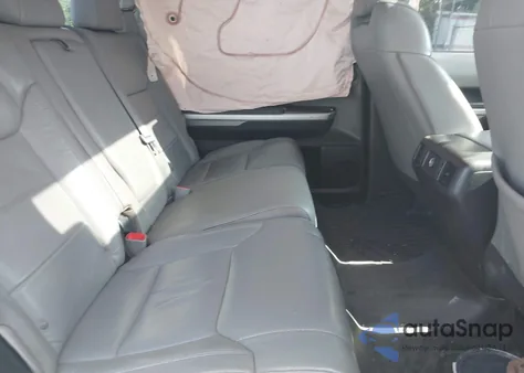 2016 Toyota Tundra Limited 5.7L V8 из США, поврежденный, VIN 5TFHW5F13GX518426